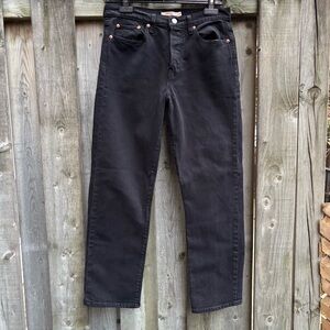 Levi's Black Wedgies Ankle Straight Leg Cropped Jeans